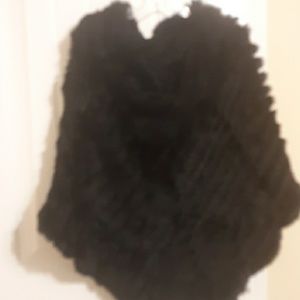 Pull over fur poncho